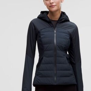 Lulu Down for it all Jacket - size 4 (Color Teal Blue).